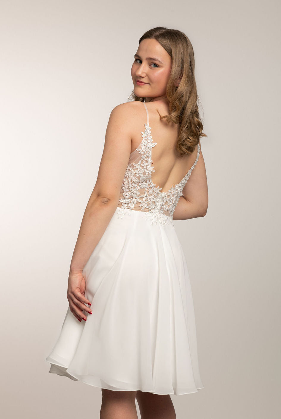 Juhlamekko H4261S-Chiffon Ivory