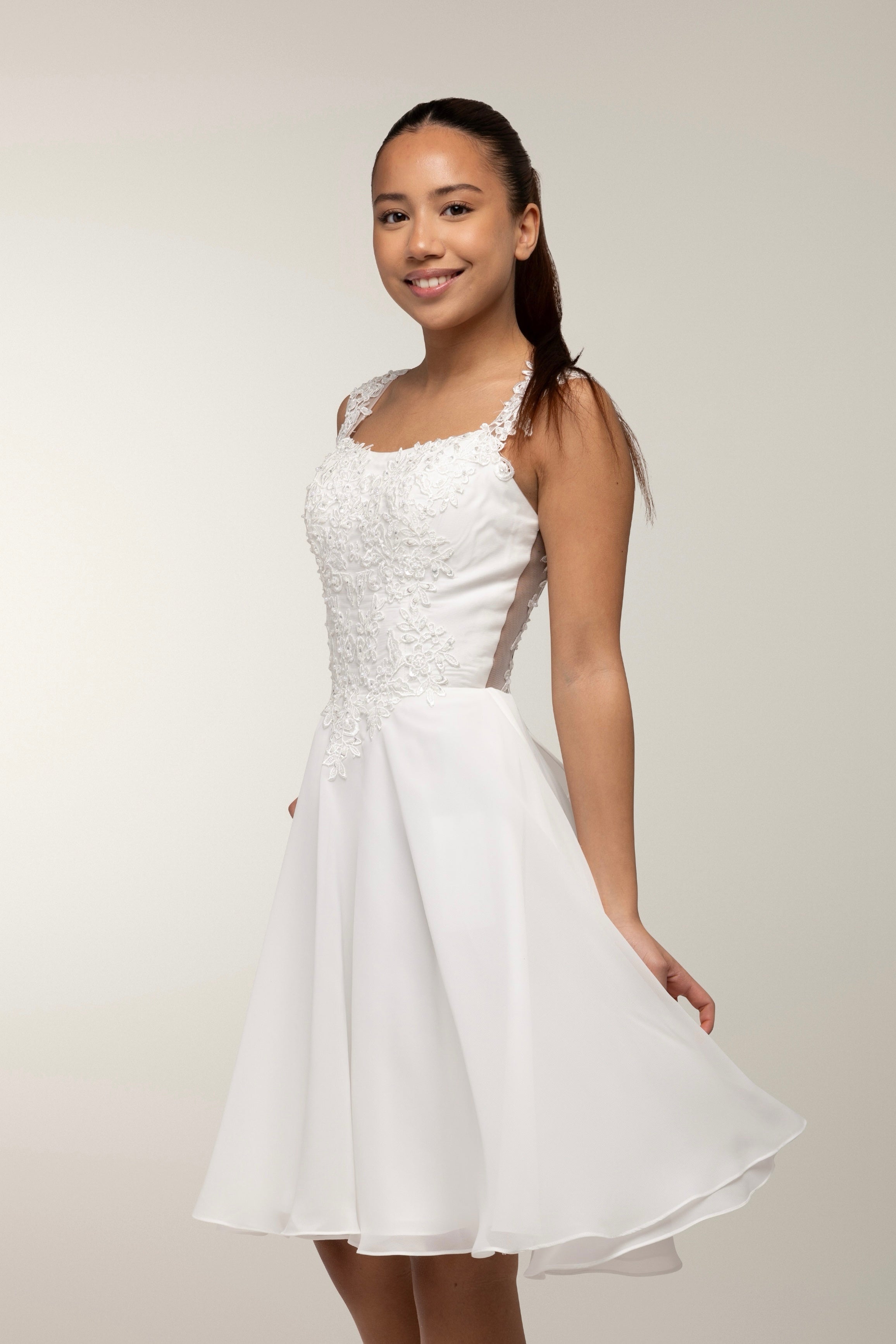 JUHLAMEKKO H4607S-CHIFFON IVORY